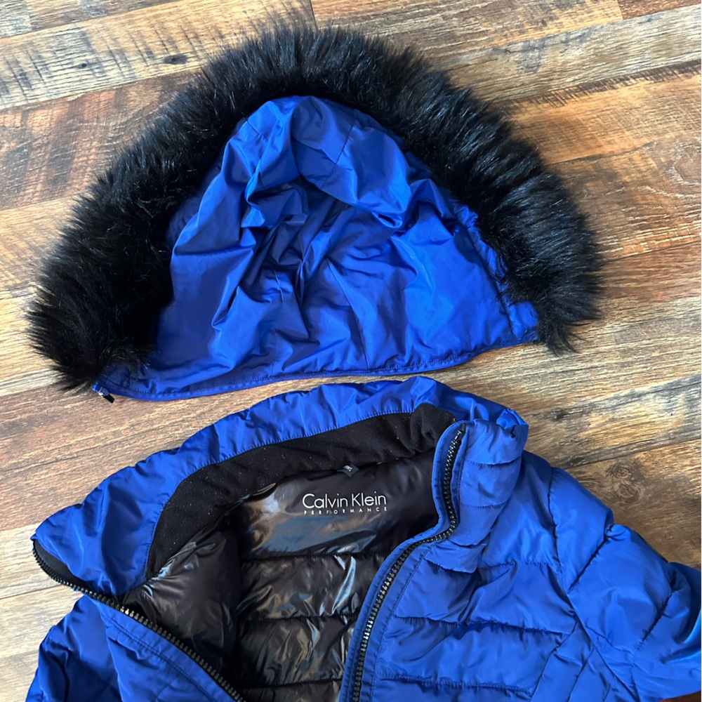 Calvin Klein Performance Blue and Black Jacket - Picture 2 of 16